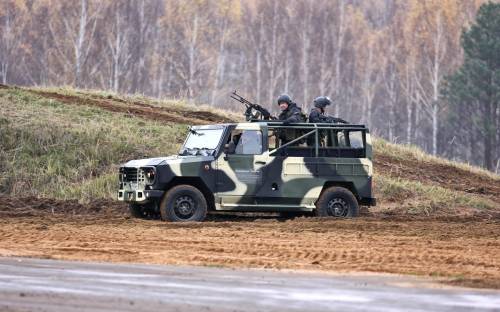 Внедорожник Скорпион-2М, Армия