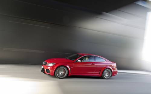 Mercedes-Benz C 63 AMG, Автомобили
