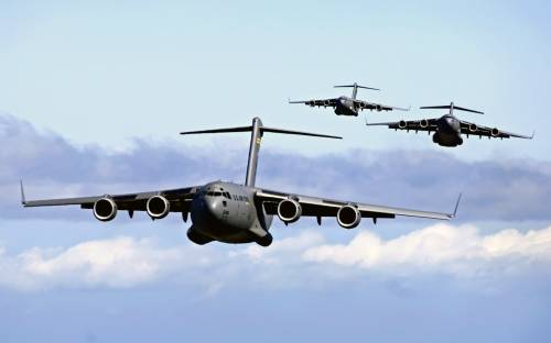 C-17 Globemaster III, Авиация