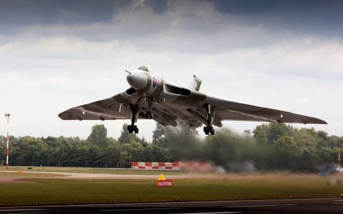 Vulcan, Авиация