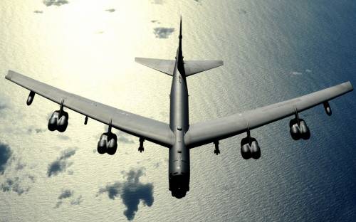 Бомбардировщик B-52, Авиация