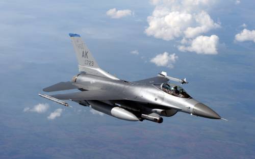 F-16 Fighting Falcon - многофункциональный лёгкий, Авиация