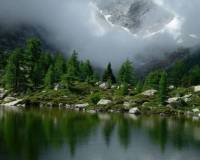 демо-картинка Озеро в горах
