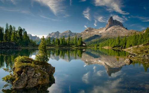 Озеро и горы, Природа